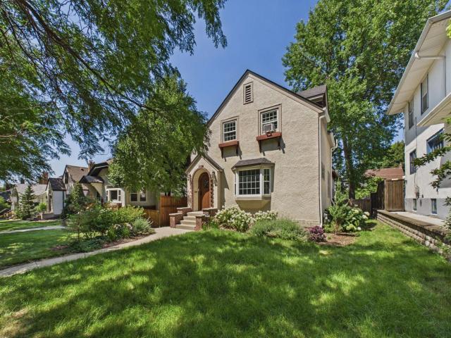 2019 Palace Avenue Saint Paul MN 55105 - MLS# 7090070