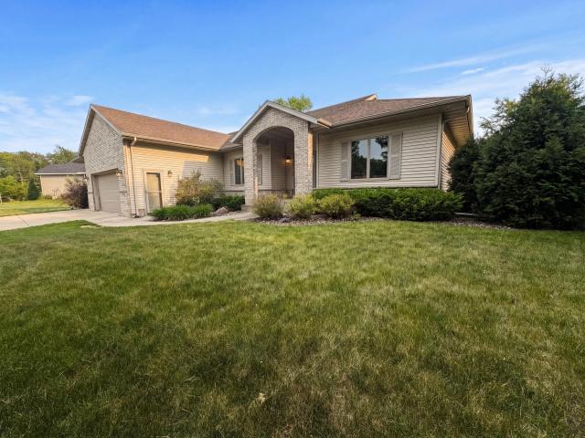 1955 Lemond Place Owatonna MN 55060 - MLS# 7090148