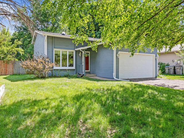 14137 Carmody Drive Eden Prairie MN 55347 - MLS# 7090197
