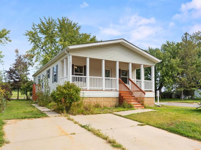 1845 83rd Street W Inver Grove Heights MN 55077 - MLS# 7090303