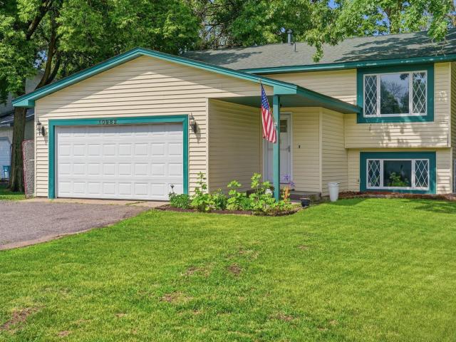10982 Robinson Drive NW Minneapolis MN 55433 - MLS# 7090338