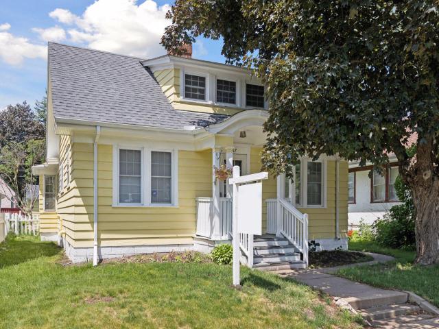 387 Cretin Avenue S Saint Paul MN 55105 - MLS# 7090392