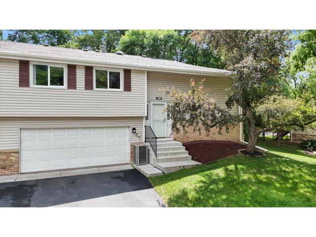 1262 Timbershore Lane Saint Paul MN 55123 - MLS# 7090425