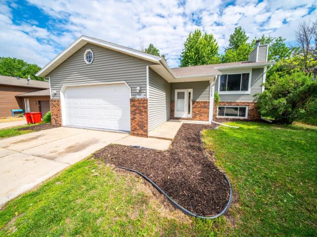 2423 59th St Nw Rochester MN 55901 - MLS# 7090479