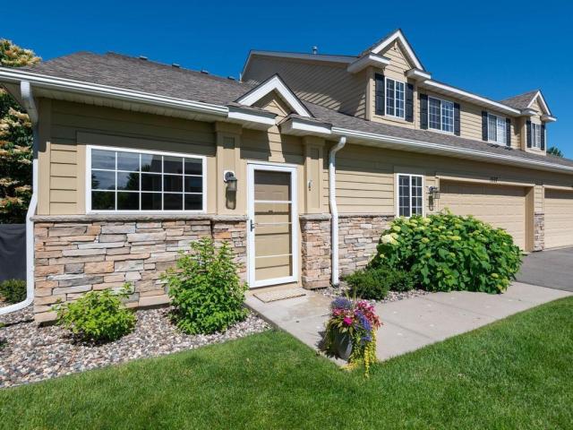 1557 Fox Hunt Way Victoria MN 55386 - MLS# 7090609
