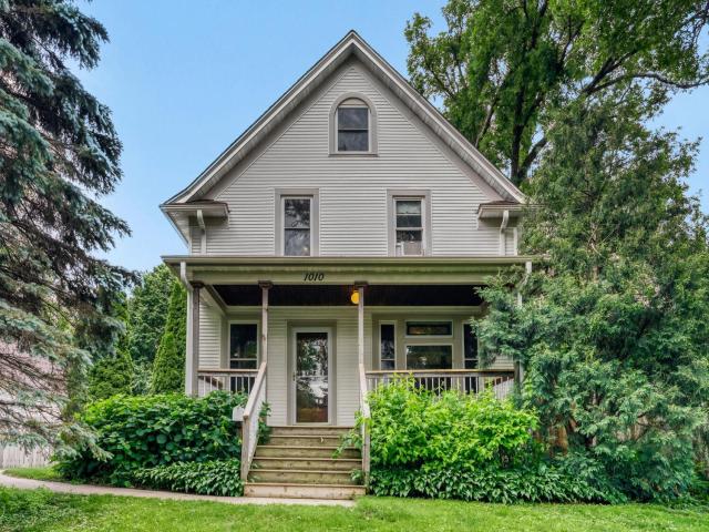 1010 Burns Avenue Saint Paul MN 55106 - MLS# 7090611