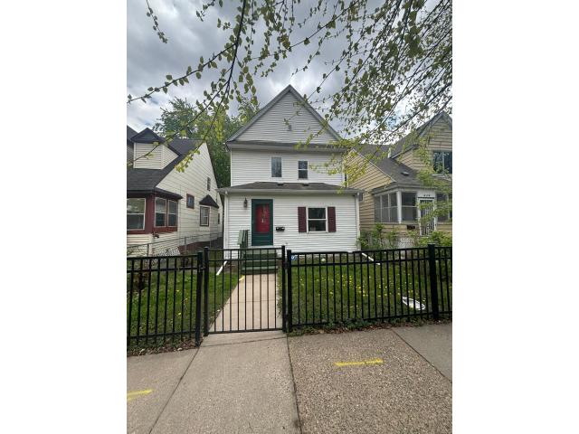466 Edmund Avenue Saint Paul MN 55103 - MLS# 7090647