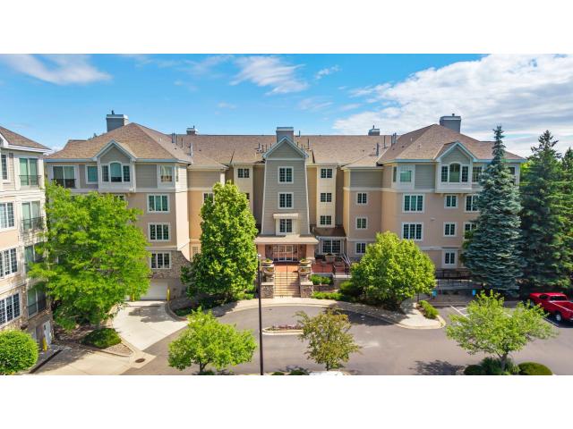 11460 Fairfield Road W Unit 103 Minnetonka MN 55305 - MLS# 7090848