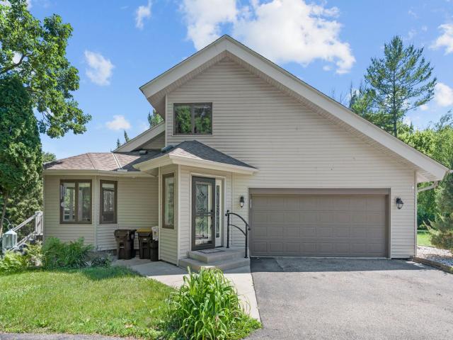 4131 Eau Claire Trail NE Prior Lake MN 55372 - MLS# 7090909