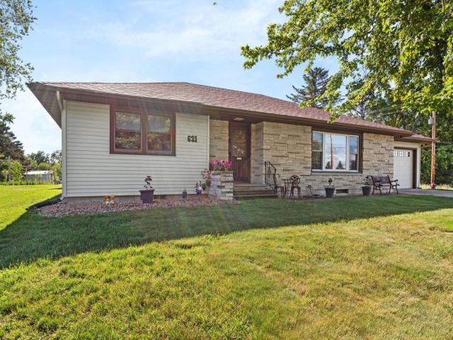 621 Main Street N Lonsdale MN 55046 - MLS# 7091101