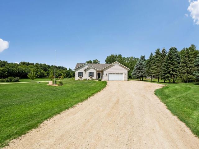 23775 Leeann Drive Hampton MN 55031 - MLS# 7091111