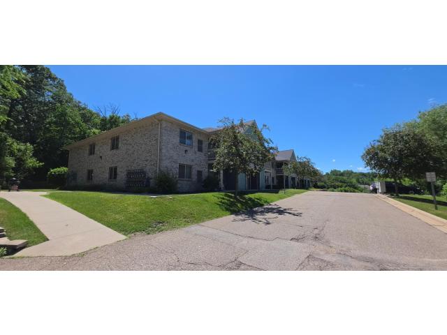 1917 Deerhaven Lane NE Unit 20 Rochester MN 55906 - MLS# 7091197