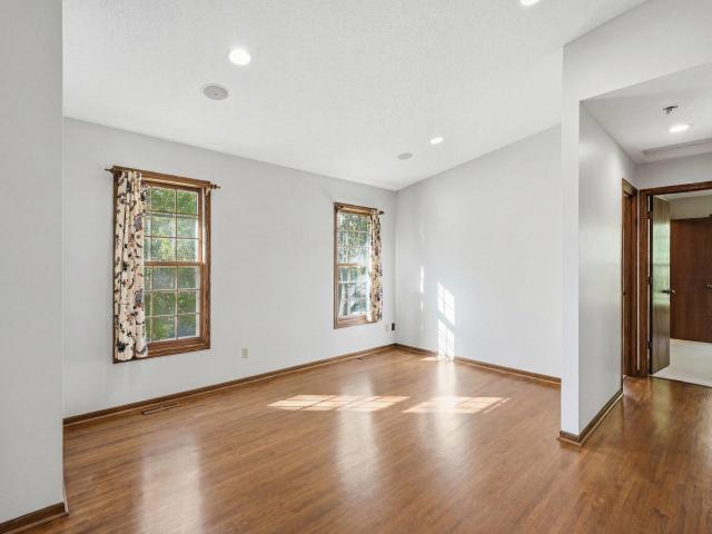 785 Santa Vera Drive Chanhassen MN 55317 - MLS# 7091213