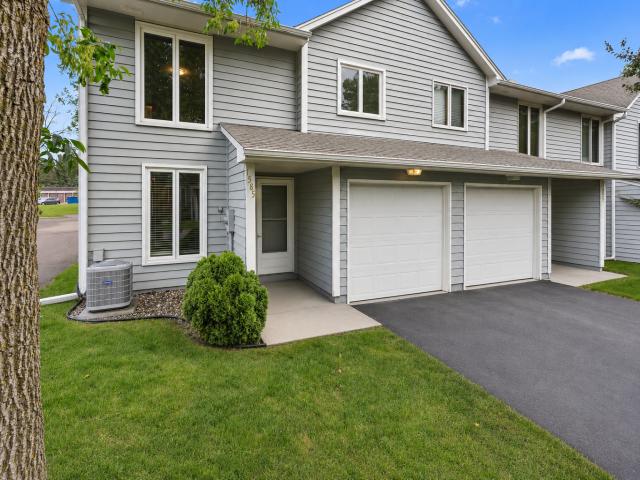 1585 Millpond Court Chaska MN 55318 - MLS# 7091548