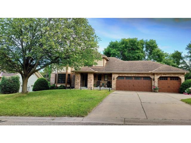 156 Red Oaks Drive Saint Paul MN 55127 - MLS# 7091807