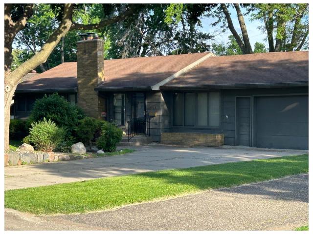 1200 Shryer Avenue W Saint Paul MN 55113 - MLS# 7091846