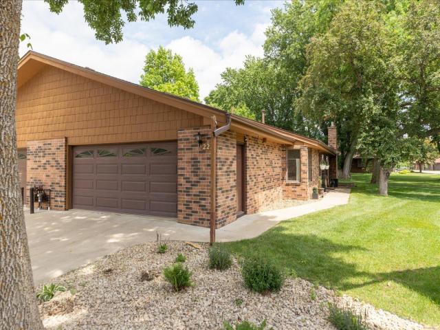 2211 Baihly Court SW Rochester MN 55902 - MLS# 7091916