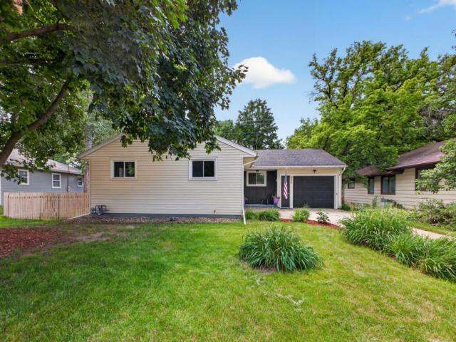850 11 1/2 Street SW Rochester MN 55902 - MLS# 7092116