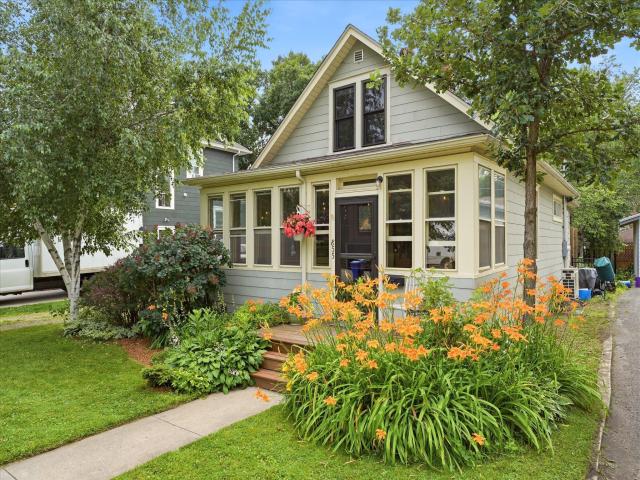 855 Delaware Avenue Saint Paul MN 55107 - MLS# 7092117