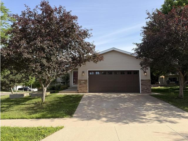 4997 Gem Lane NW Rochester MN 55901 - MLS# 7092151