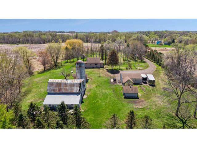 4250 35th Street SW Waverly MN 55390 - MLS# 7092155