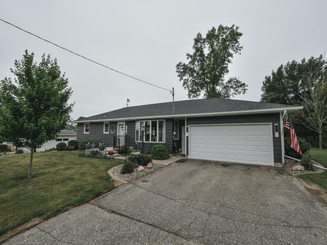 703 3rd Avenue Goodhue MN 55027 - MLS# 7092156