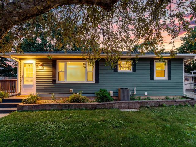 2063 Coral Lane Eagan MN 55122 - MLS# 7092226