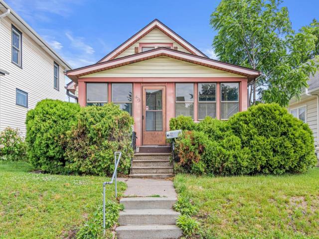 1423 Thomas Avenue W Saint Paul MN 55104 - MLS# 7092484