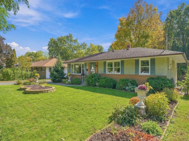 1482 Case Avenue Saint Paul MN 55106 - MLS# 7092572