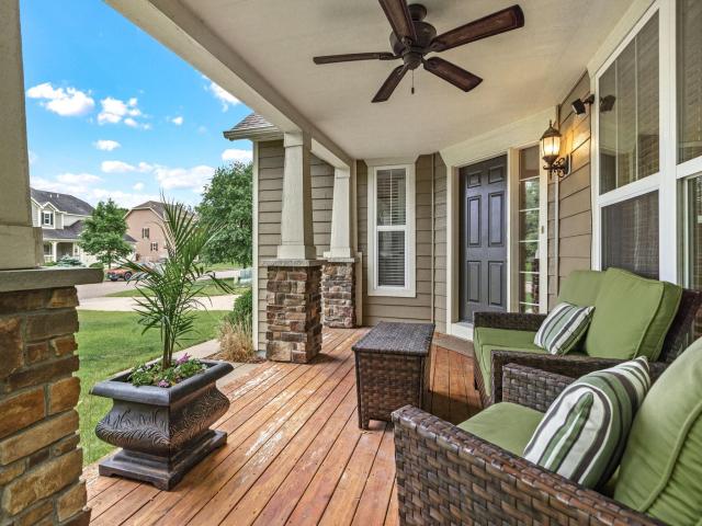 1179 Maple Lane W Saint Paul MN 55113 - MLS# 7092633