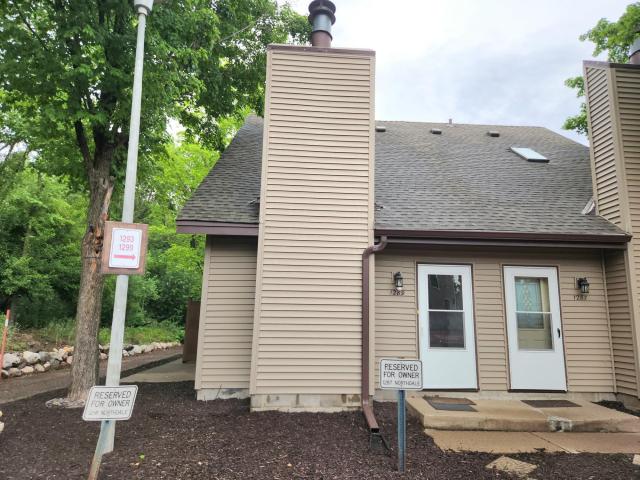 1289 Northdale Boulevard NW Minneapolis MN 55448 - MLS# 7092689