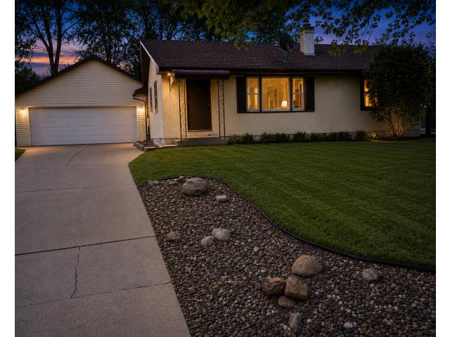 8245 Del Drive N Minneapolis MN 55428 - MLS# 7092722