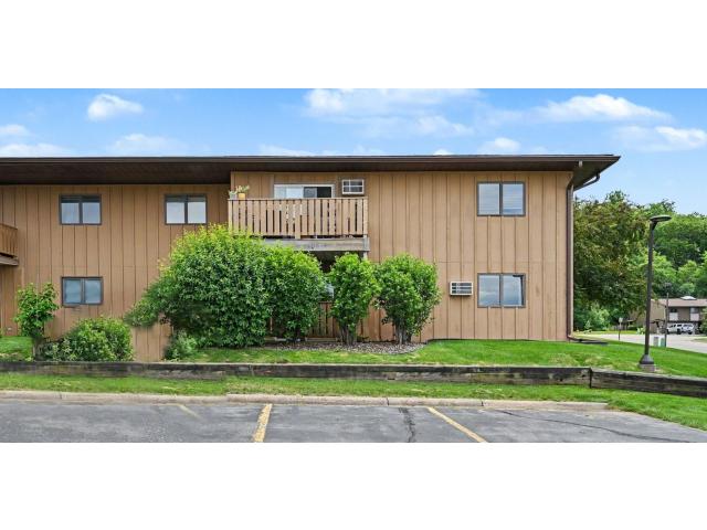 125 Kingswood Drive Unit 1D Red Wing MN 55066 - MLS# 7092862