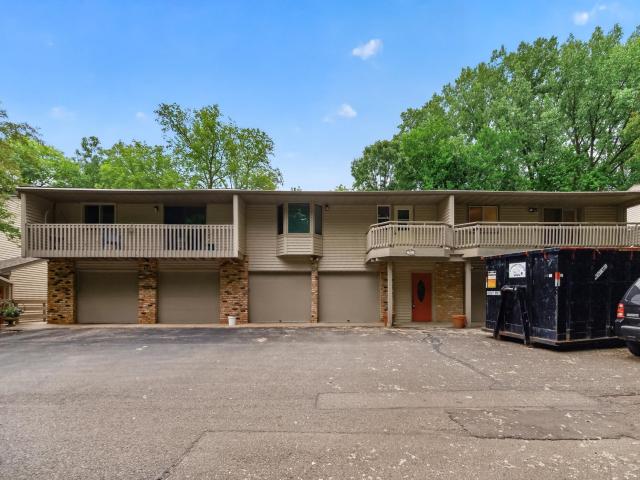 72 Garden Drive Burnsville MN 55337 - MLS# 7092910