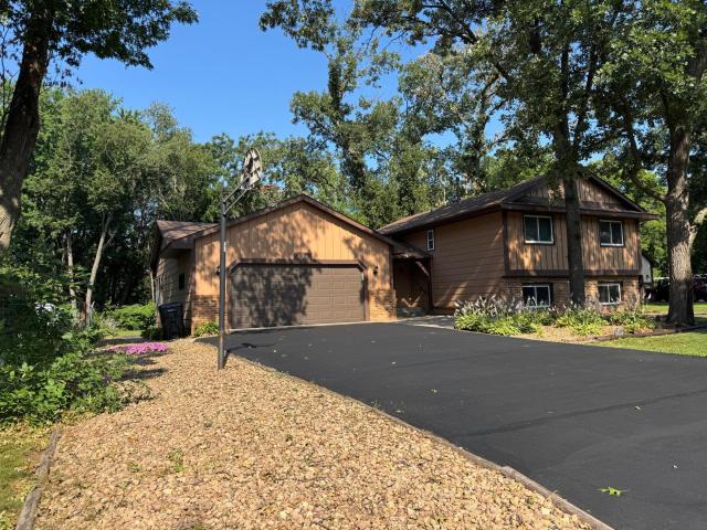 8454 Pleasant View Drive Saint Paul MN 55112 - MLS# 7092966
