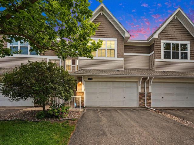 15493 June Grass Lane Eden Prairie MN 55347 - MLS# 7093142