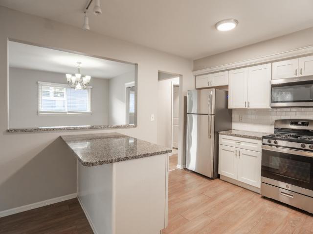 6418 Knoll Street N Minneapolis MN 55427 - MLS# 7093143