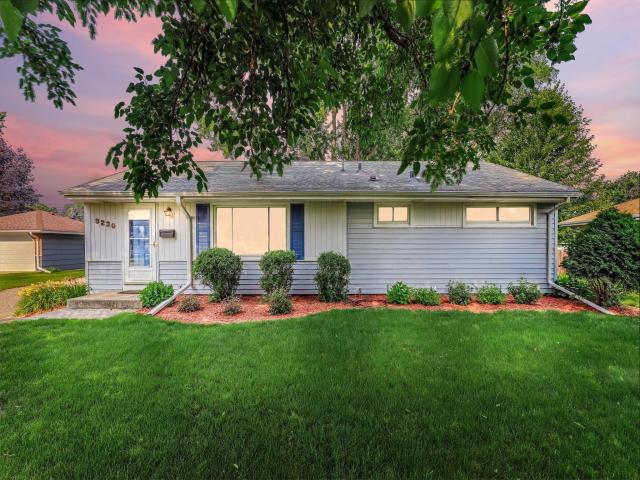 9230 Clinton Avenue S Minneapolis MN 55420 - MLS# 7093173
