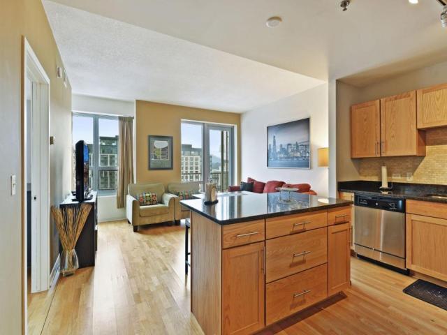 929 Portland Avenue S Unit 1203 Minneapolis MN 55404 - MLS# 7093385