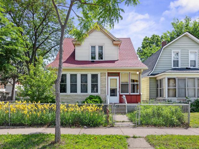 898 Western Avenue N Saint Paul MN 55117 - MLS# 7093417