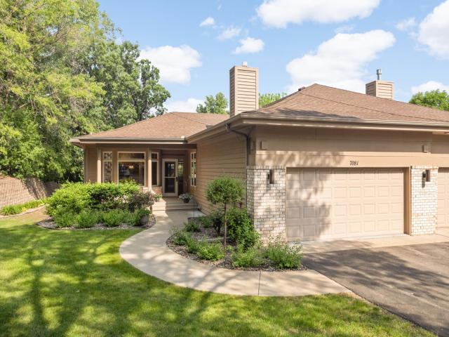 7081 Crowne Oak Road Eden Prairie MN 55344 - MLS# 7093748