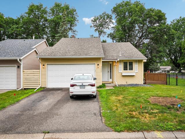 5595 Albert Street Saint Paul MN 55126 - MLS# 7093762
