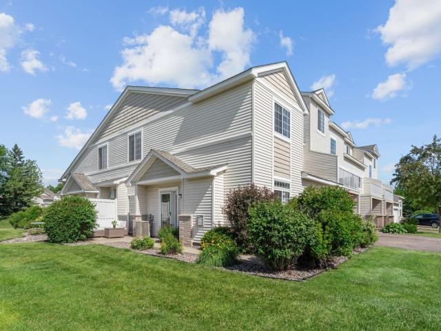 17849 66th Avenue N Maple Grove MN 55311 - MLS# 7093807