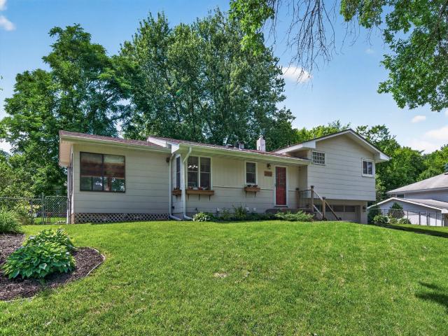 5302 Holiday Road Minnetonka MN 55345 - MLS# 7093965