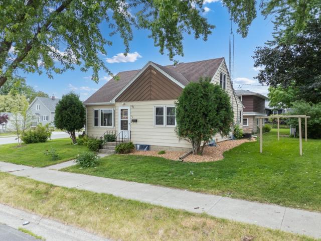 145 6th Street NW Plainview MN 55964 - MLS# 7094109