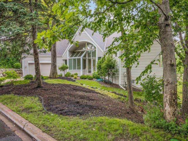 3580 Fairway Drive Hopkins MN 55305 - MLS# 7094132