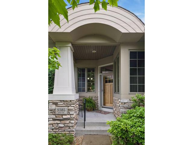 9385 Libby Lane Eden Prairie MN 55347 - MLS# 7094303