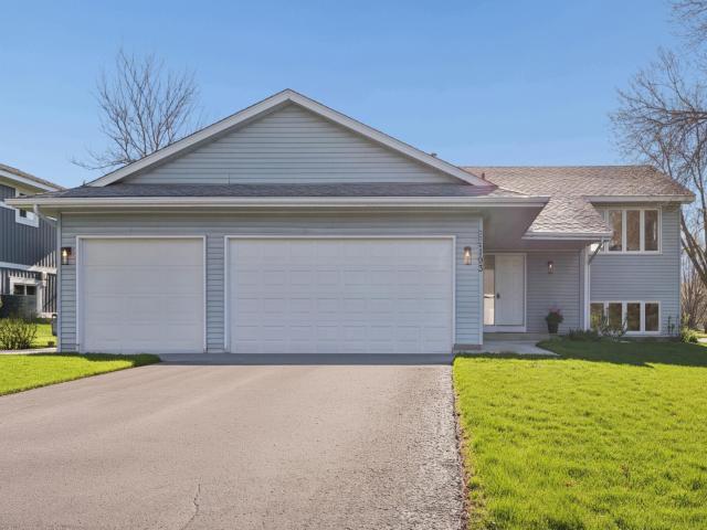 1193 Shawmut Street S Shakopee MN 55379 - MLS# 7094327