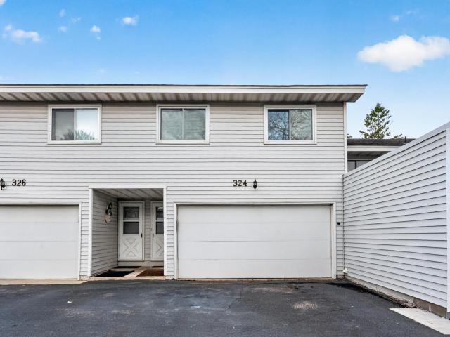324 Shawnee Trail Shakopee MN 55379 - MLS# 7094418