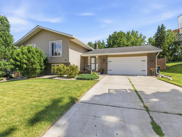 3005 W 135th Street Burnsville MN 55337 - MLS# 7094578